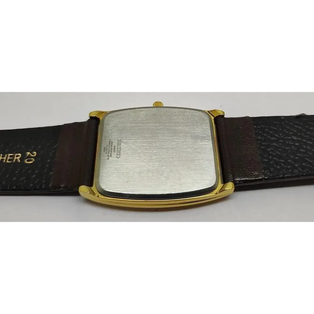 Vintage Style Seiko Quartz Mens Gold Watch & Black accents W/ Leather Strap